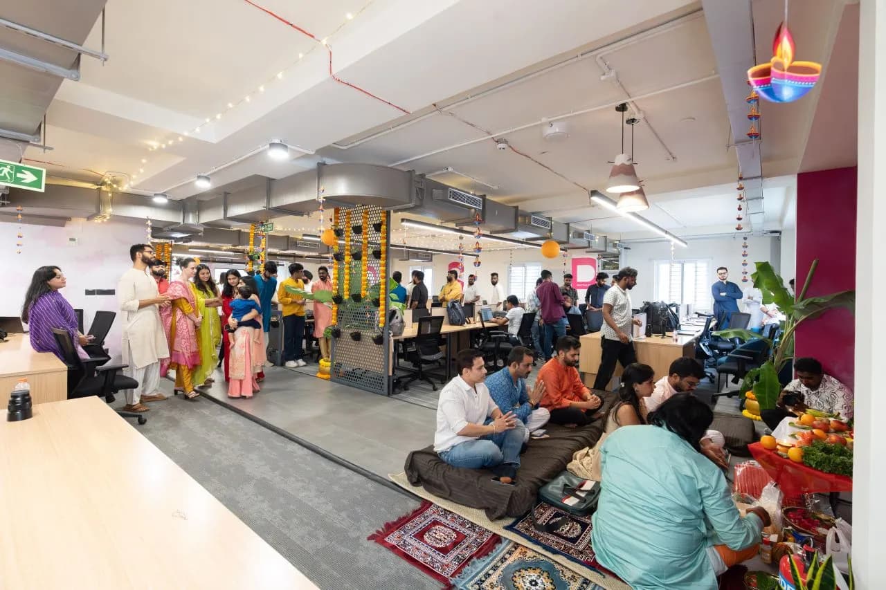Snabbit's team gathered on the office floor at ClayWorks 5B